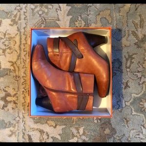 Miz Mooz booties sz 11